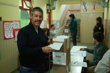 Giúdiche votó y anunció que "a partir de mañana el peronismo deberá renovarse"