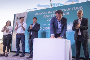 Katopodis y Kicillof firmaron un convenio para obras penitenciarias en la provincia de Buenos Aires