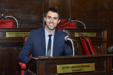 Fiorini consideró que intendentes quieren desdoblar elecciones por conveniencia