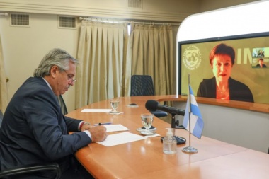Fernández calificó de “lapidario” el informe del FMI sobre el préstamo a Macri