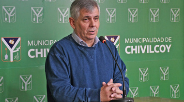 Britos cerró en Somos Buenos Aires pero no descartó "Primero Chivilcoy"
