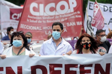 Ultimátum a Kicillof: médicos quieren ser reconocidos por el esfuerzo en pandemia