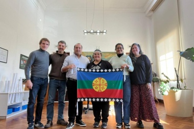 Recoulat se reunió con integrantes de la comunidad "Cacique Pincén"