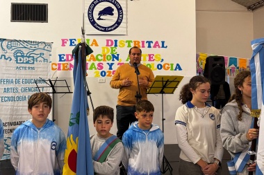Recoulat destacó la necesidad de fortalecer la educación "como herramienta transformadora"