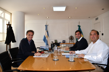 Viviendas, salud y obras viales, gestiones de Recoulat ante provincia