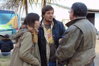 "La oposición debe unirse para frenar la inhumanidad del plan del gobierno", disparó Bertone