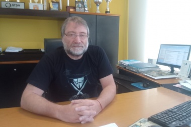 Azil analizó que "falta acuerdos hacia afuera, pero también dentro del FdT"