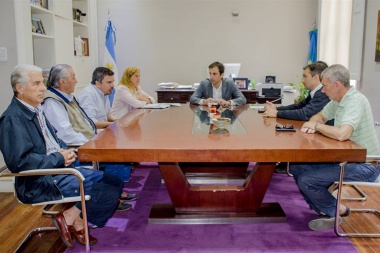 Entidades del agro se reunieron con Petrecca para seguir negociando por la tasa de red vial