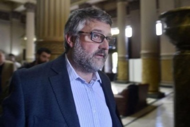 Provincia analiza llamar a conciliación obligatoria para frenar el paro docente de 72 horas