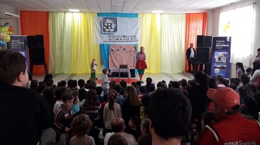 Cerca de 500 chicos festejaron el día del niño en el complejo del Sindicato Empleados de Comercio