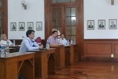 Debut con varios idas y vueltas en el Concejo de 9 de Julio