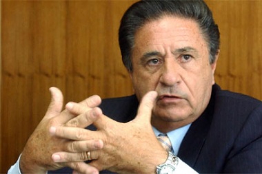Duhalde dijo que la eliminación del fondo sojero es “un misil contra los que menos tienen”