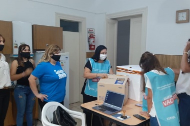Llegaron a Junín 1200 dosis de Sinopharm para continuar la vacunación a docentes