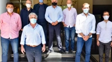 Intendentes PRO reclaman ser incluidos en logística de vacunación y desde Provincia respondieron duro