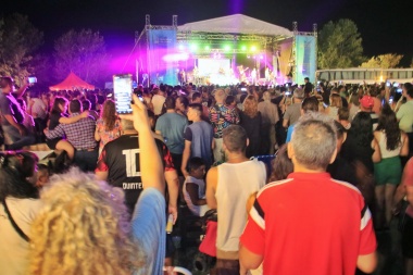 Más de 40000 personas disfrutaron del Junín Cumbia Fest