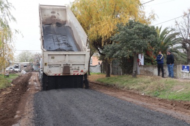 Avanza plan de obras y mejoramiento de servicios en barrios y acceso a la ciudad
