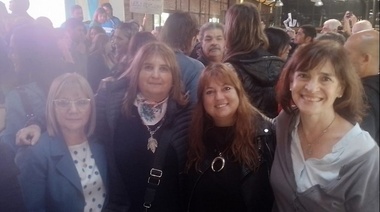Concejales de Juntos también respaldaron el reclamo universitario
