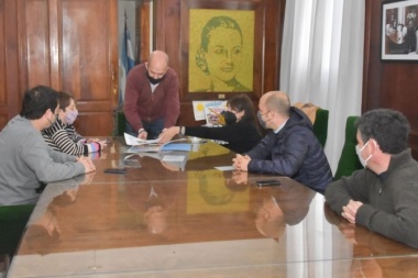 Teresa García y Zurro analizaron en Pehuajó proyectos de desarrollo urbano