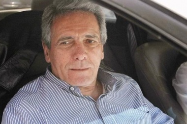Acuña desafió al moyanismo: "si son tan combativos, ¿por qué no convocan ellos al paro?"