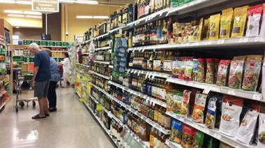 Efecto dólarYa hay subas del 15 % en supermercados y el impacto será mayor en octubre