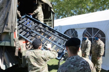La dirigencia del Frente de Todos acompañó al PAMI y al Ejército en la entrega de equipamiento al Hospital