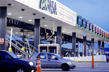De manera progresiva, la Provincia volvió a cobrar peajes en sus autopistas