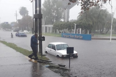 Defensa Civil PBA indicó que las lluvias intensas seguirán este jueves