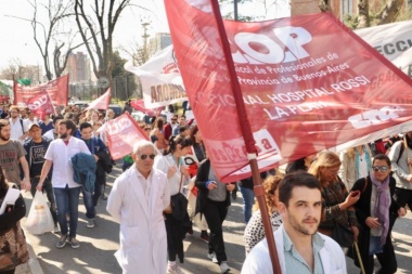 Los médicos bonaerenses aceptaron la suba de salarial del 25,5 por ciento