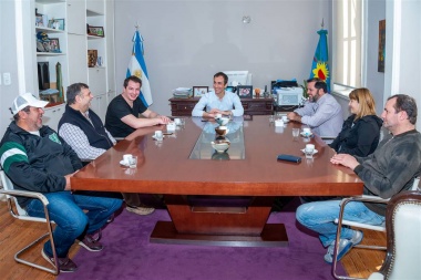 Tras la negativa inicial, Petrecca confirmó bono de 3000 pesos a municipales