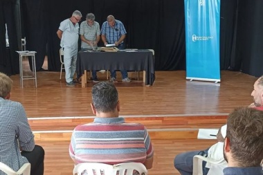 Anuncian la compra de insumos y medicamentos de uso hospitalario
