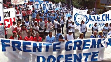 Tras el decreto de Vidal, los docentes confirmaron otro paro de 48 horas en Provincia