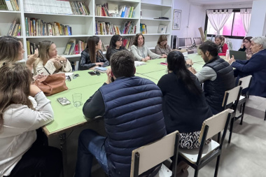 Alegre encabezó reunión por infraestructura escolar en Villegas