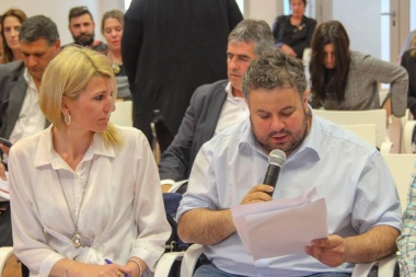Cambiemos consiguió el apoyo de UC y habrá transporte público en Junín