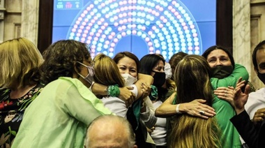 Diputados avanzó con la legalización del aborto y se espera la aprobación del Senado