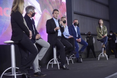 "Se vota entre quienes promovían la timba financiera y quienes congelamos las tarifas”