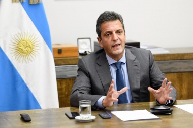 Massa confirmó el proyecto para convertir planes sociales en empleo registrado