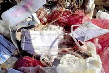 Investigan por la aparición de residuos patogénicos en el basural