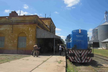 Intendentes FdT de la cuarta destacaron impacto positivo del tren