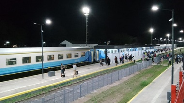 Suspenden servicio tren de pasajeros a Palmira y este jueves pondrían a la venta los pasajes Retiro-Junín