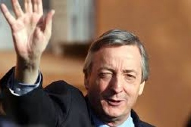 Máximo encabeza un acto en Matanza a 8 años de la muerte de Néstor Kirchner