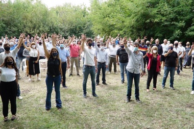 Posse y Lousteau en 25 de mayo y Lobos: "el radicalismo tiene que ser distinto"