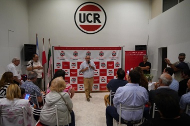 Miguel Fernández visitó 9 de Julio y Alberti como nuevo presidente UCR