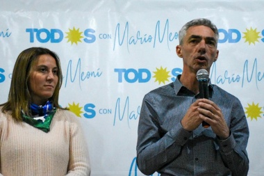 Frente Todos: Meoni ya largó su campaña con videos de su vida personal