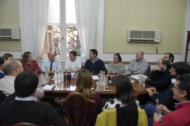 Diputados y senadores de la cuarta se agrupan para lo que viene en la legislatura