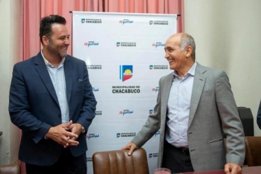 Aiola respaldó a Salvador y dudó de su "retiro": "es un político de raza"