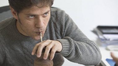 Kicillof lleva su campaña a distritos del suroeste bonaerense