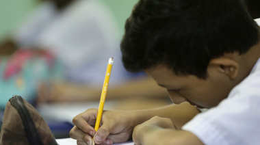 Gremios alertan por sostenimiento de la educación ante recortes nacionales