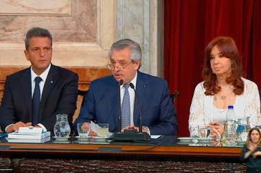 Alberto en el Congreso aseguró que no habrá reforma jubilatoria ni laboral