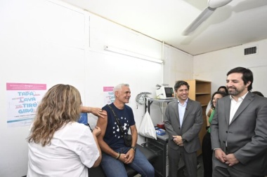 Provincia comenzó a vacunar contra el dengue y Juntos reclamó por el interior