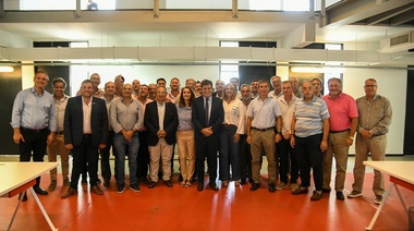 Antes de su visita a Junín, Manes se reunió con intendentes radicales